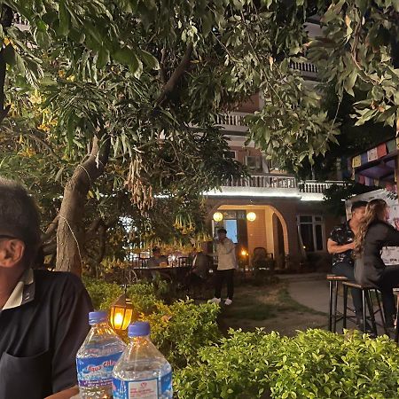 Hotel Lotus Garden Katmandu Kültér fotó