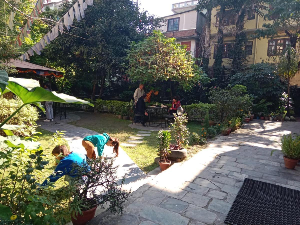 Hotel Lotus Garden Katmandu Kültér fotó
