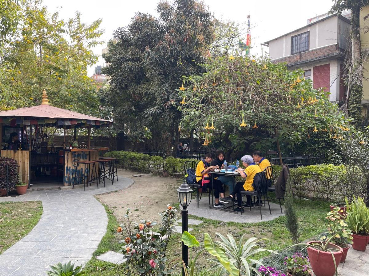 Hotel Lotus Garden Katmandu Kültér fotó