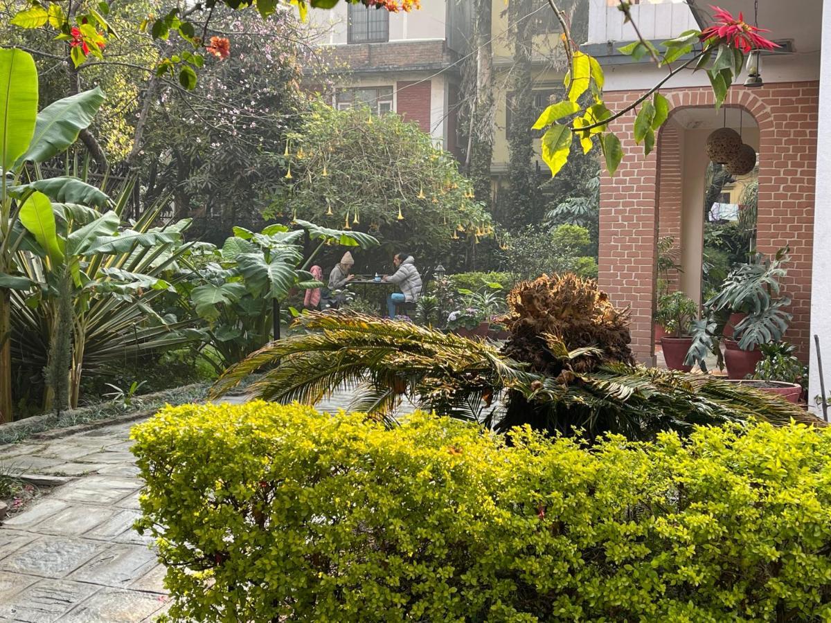 Hotel Lotus Garden Katmandu Kültér fotó